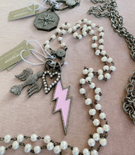 Load image into Gallery viewer, Freshwater Pearl Necklace with Diamond Clasp
