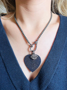 Pave Diamond Lips Pendant - Multiple Sizes