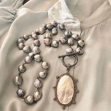 Load image into Gallery viewer, Pave Diamond Pearl Pendant