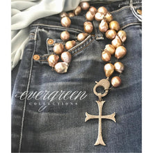 Load image into Gallery viewer, Pave Diamond Cross