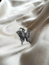 Load image into Gallery viewer, Pave Diamond Butterfly Pendant