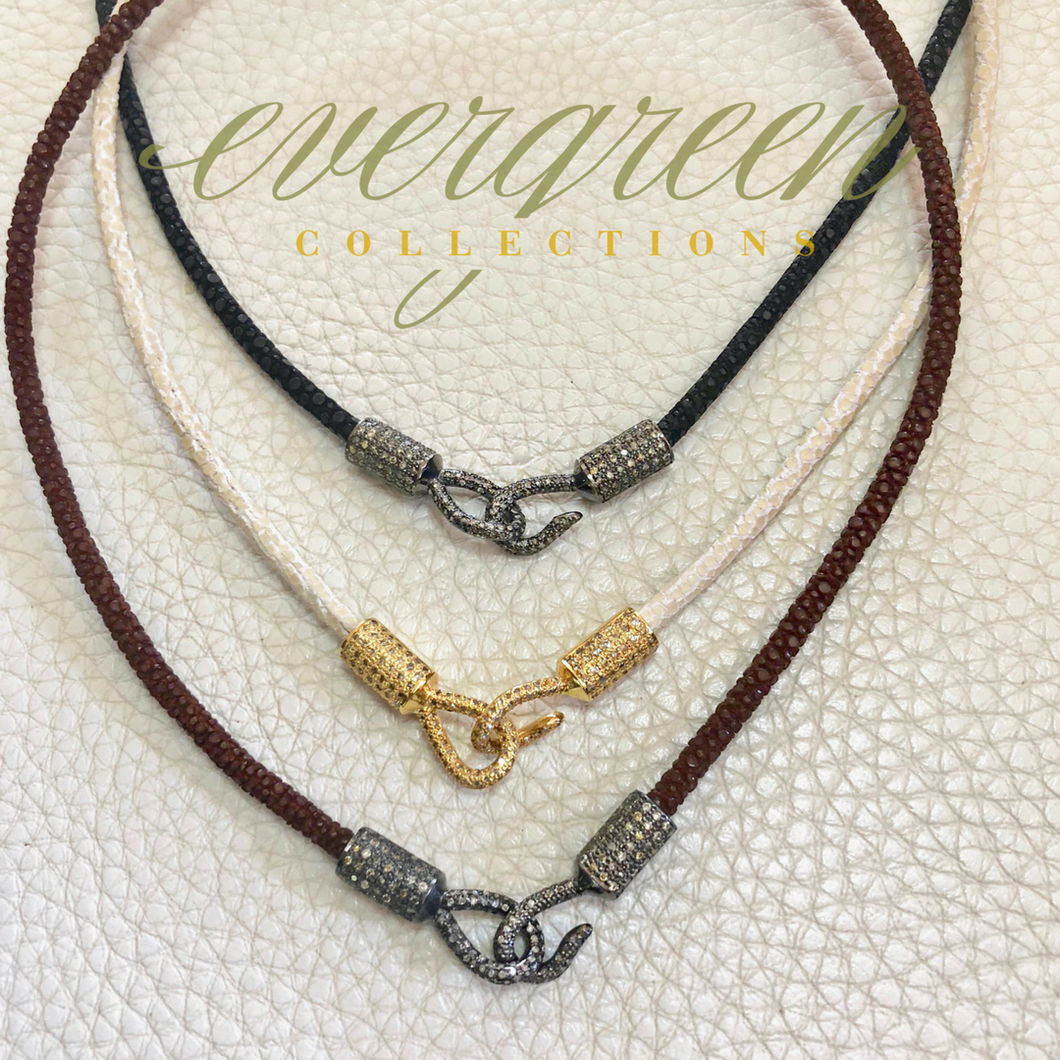 Stingray Choker with Pave Diamond Hook and Eye