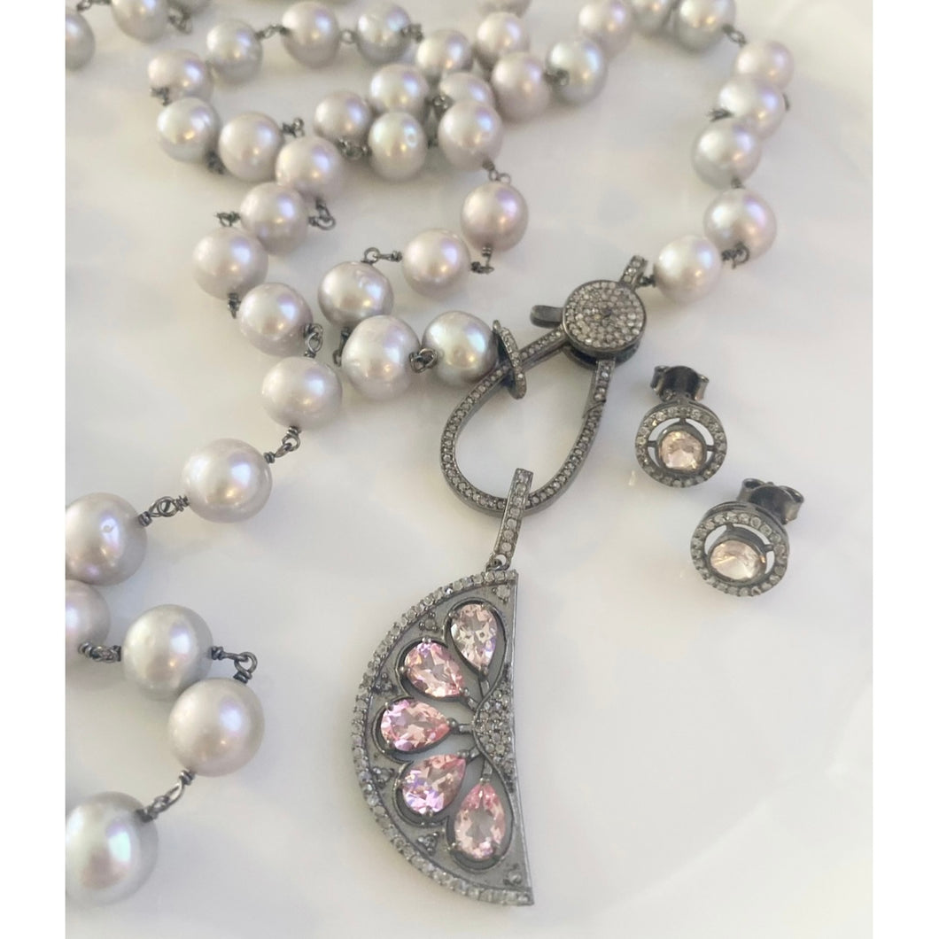 Freshwater Pearl Necklace with Diamond Clasp